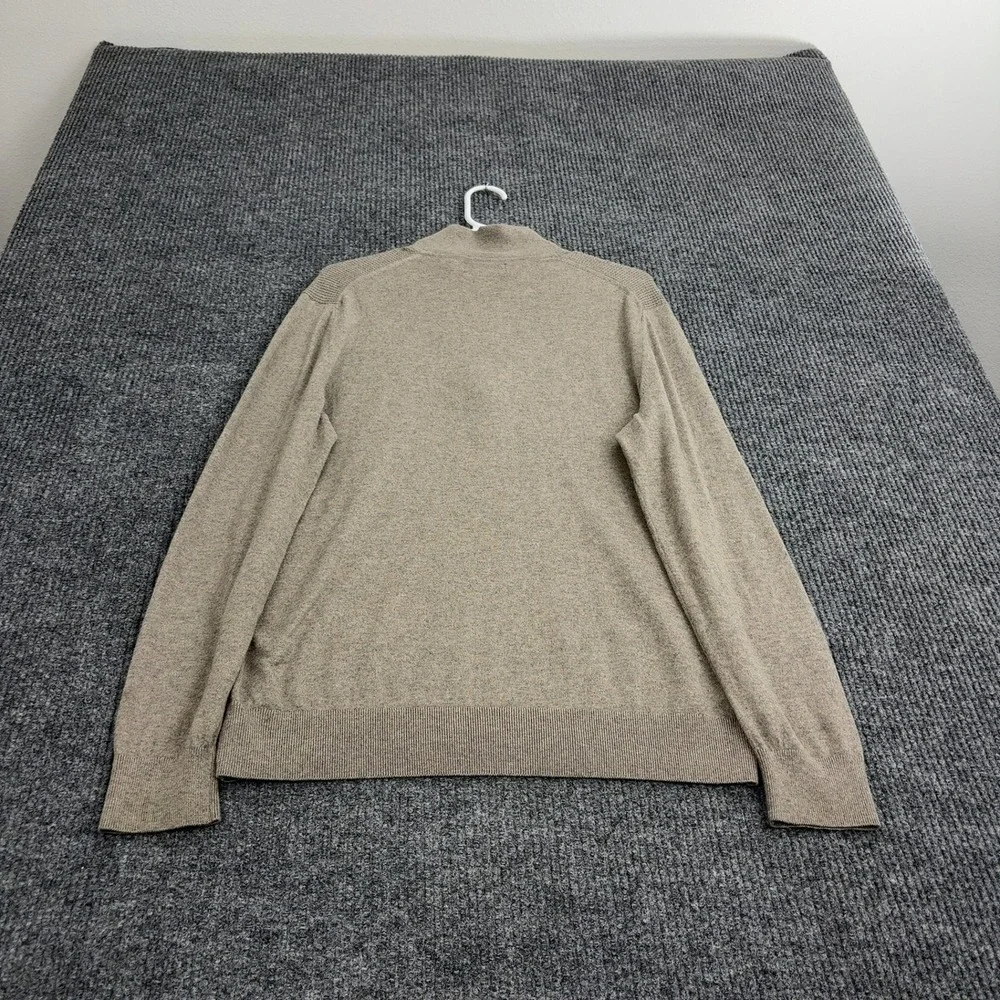 Banana Republic pit 22